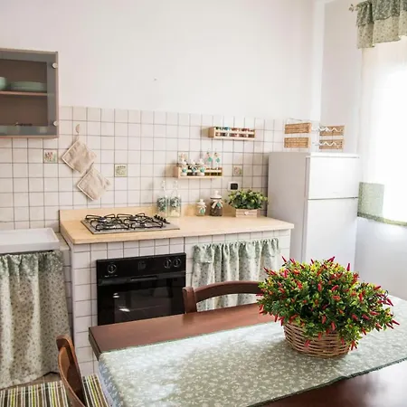 La Casetta 펜션 브란칼레오네 마리나