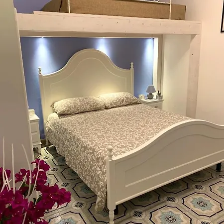 La Casetta 브란칼레오네 마리나